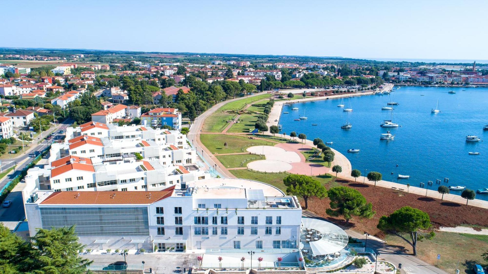 Superior Seaview Apt. With Pool Umag Exterior foto